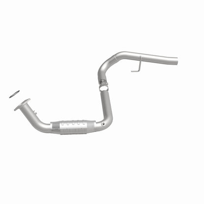 MagnaFlow Conv DF 02-06 Cadillac Escalade / 02-06 GM Yukon (Inc Denali)  6.0L D/S Magnaflow