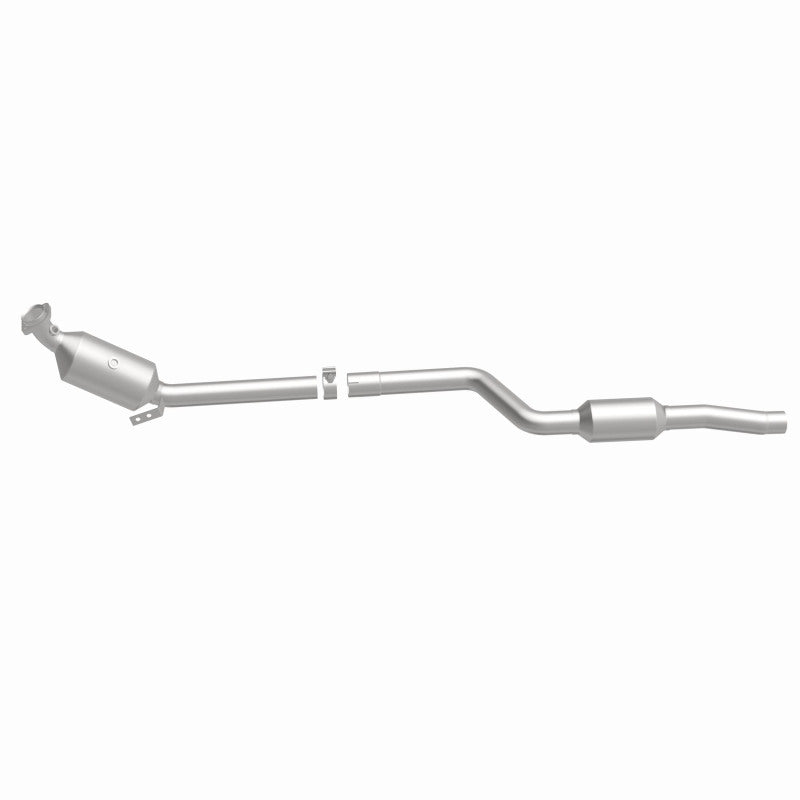 Magnaflow 2011 C300 V6 3 OEM Underbody Direct Fit Converter Magnaflow