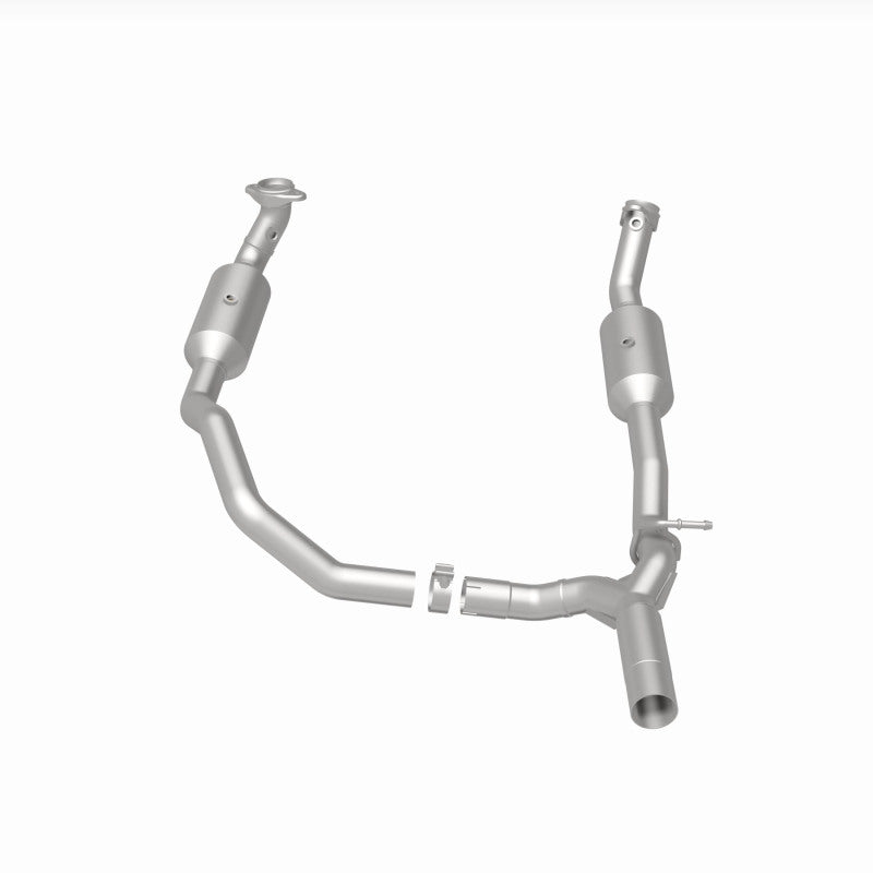 Magnaflow 17-18 Ford E-350 6.8L Direct Fit Converter Magnaflow