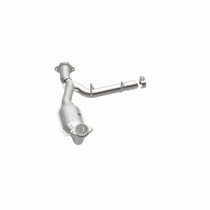 MagnaFlow Conv DF 03-05 Ford Expedition/05-06 Lincoln Navigator 5.4L P/S Magnaflow