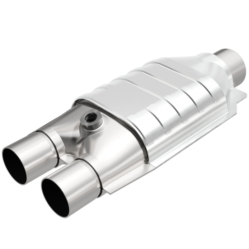 MagnaFlow Conv Univ 2/2.5 Single O2 Boss Magnaflow