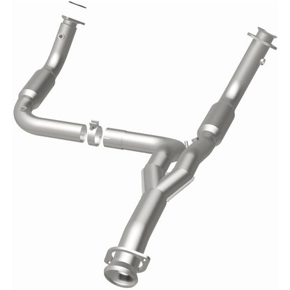 Magnaflow 07-10 GMC Sierra 2500 HD 6.0L Direct Fit Converter Magnaflow