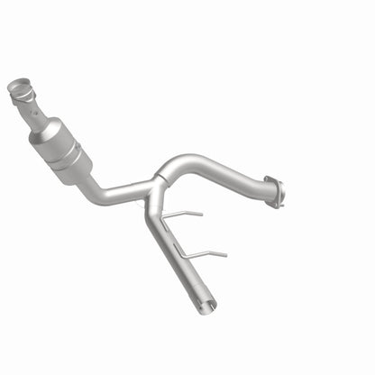 Magnaflow Conv DF 2009 f-150 V8 5.4 OEM Underbody Magnaflow