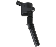 Load image into Gallery viewer, Bosch Ignition Coil (0221504704)