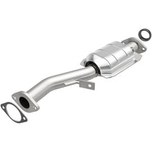 Load image into Gallery viewer, MagnaFlow Conv DF 95-99 Subaru Impreza 2.2L