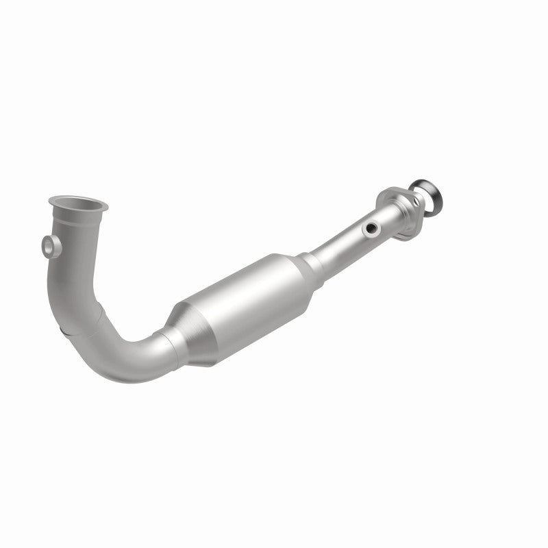 MagnaFlow Conv Direct Fit OEM 2004 Jeep Liberty Underbody Magnaflow