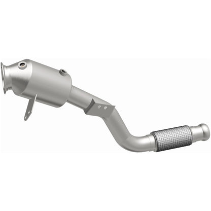 Magnaflow 16-17 Metris L4 2 OEM Underbody Direct Fit Converter Magnaflow