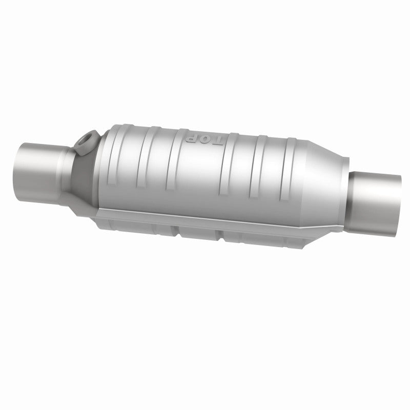 Magnaflow Conv Univ 2.25 1/O2 CA Magnaflow