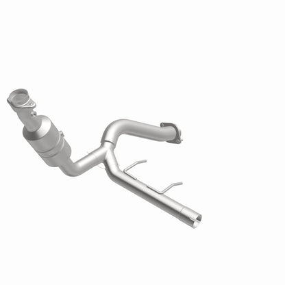 Magnaflow Conv DF 2009 f-150 V8 5.4 OEM Underbody Magnaflow