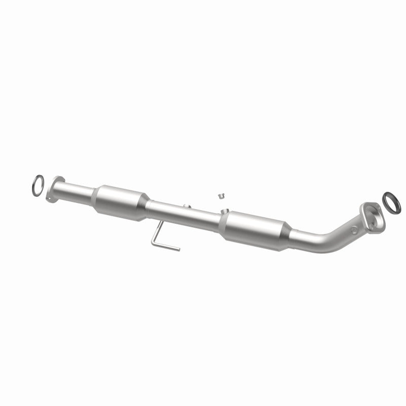 MagnaFlow 13-15 Toyota Tacoma California Grade CARB Compliant Direct-Fit Catalytic Converter Magnaflow