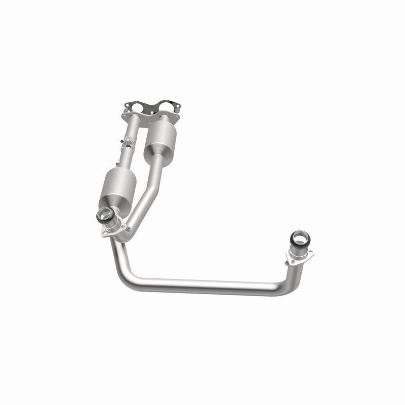 MagnaFlow Converter Direct Fit California Grade 96-00 GM Tahoe/Yukon/Escalade 5.7L Magnaflow