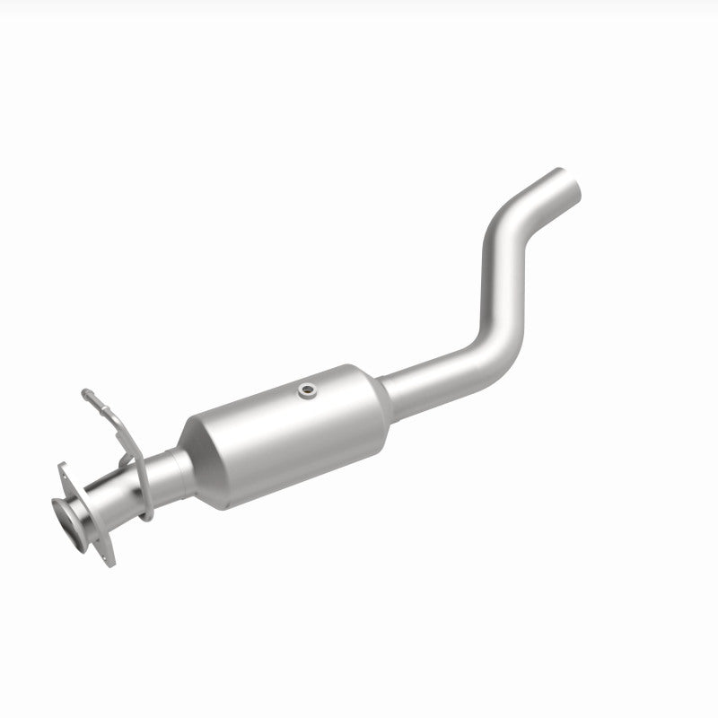 MagnaFlow 22-24 Ford F-650 V8 7.3L Underbody Direct Fit Catalytic Converter Magnaflow