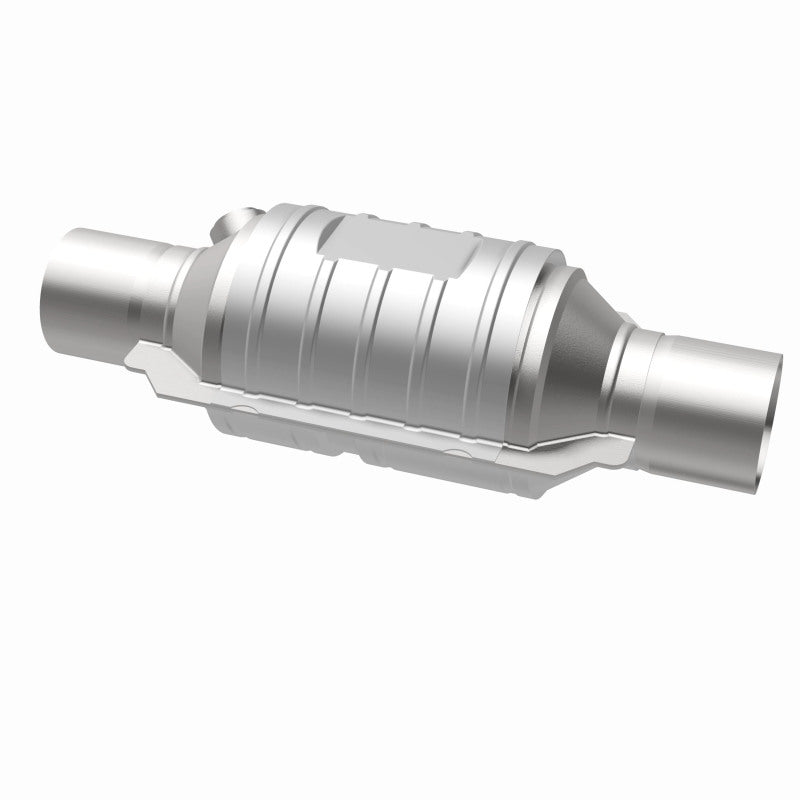 MagnaFlow Conv Univ 2.5in Inlet/Outlet Center/Center Round 9in Body L x 5.125in W x 13in Overall L Magnaflow