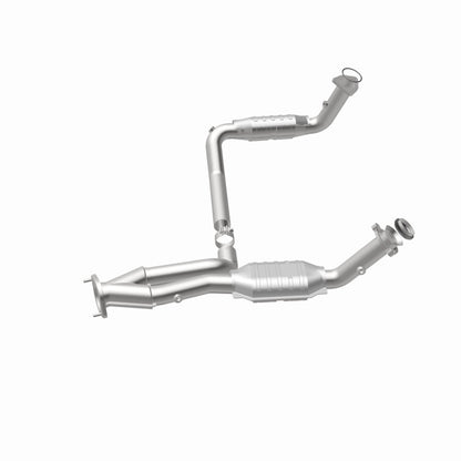MagnaFlow Conv DF 02-06 Cadillac Truck. 8 5.3L Dual Conv. Y-Pipe Assy 2wd/Chevy Truck 99-07 Magnaflow