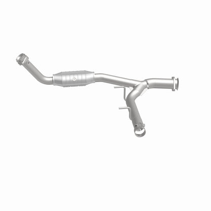 MagnaFlow Conv DF 03-05 Ford Expedition/05-06 Lincoln Navigator 5.4L P/S Magnaflow