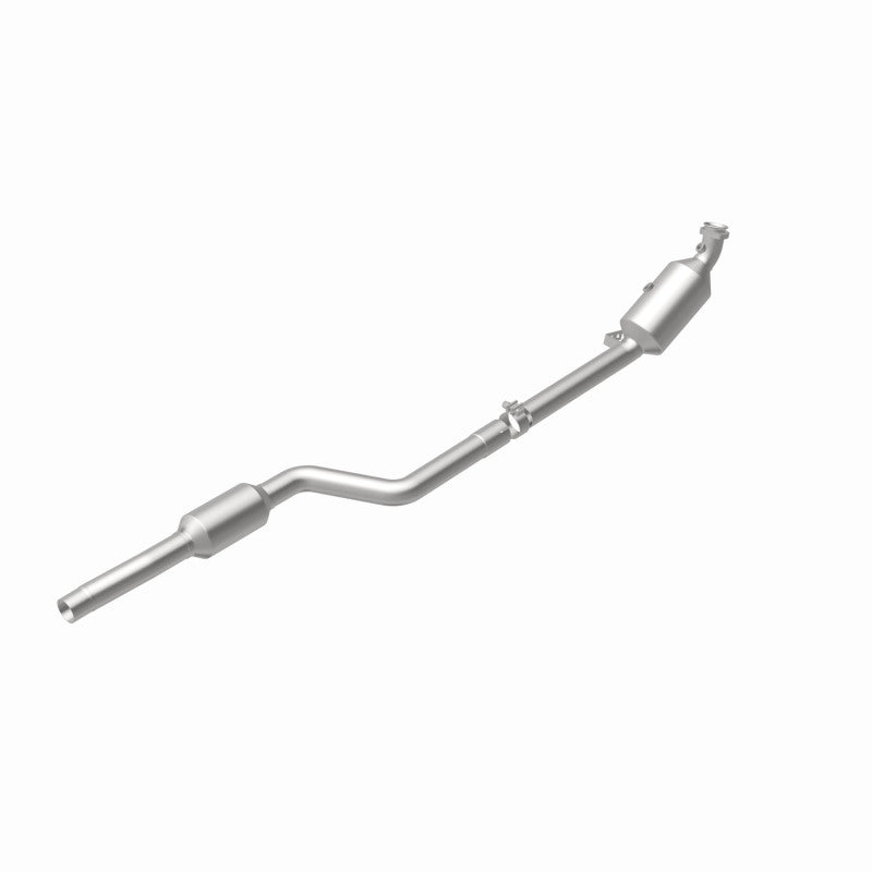 Magnaflow 2011 C300 V6 3 OEM Underbody Direct Fit Converter Magnaflow