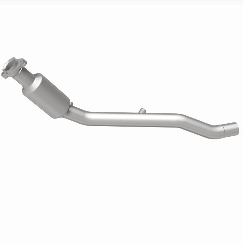 Magnaflow 05-06 Land Rover LR3 4.4L Direct Fit Converter Magnaflow