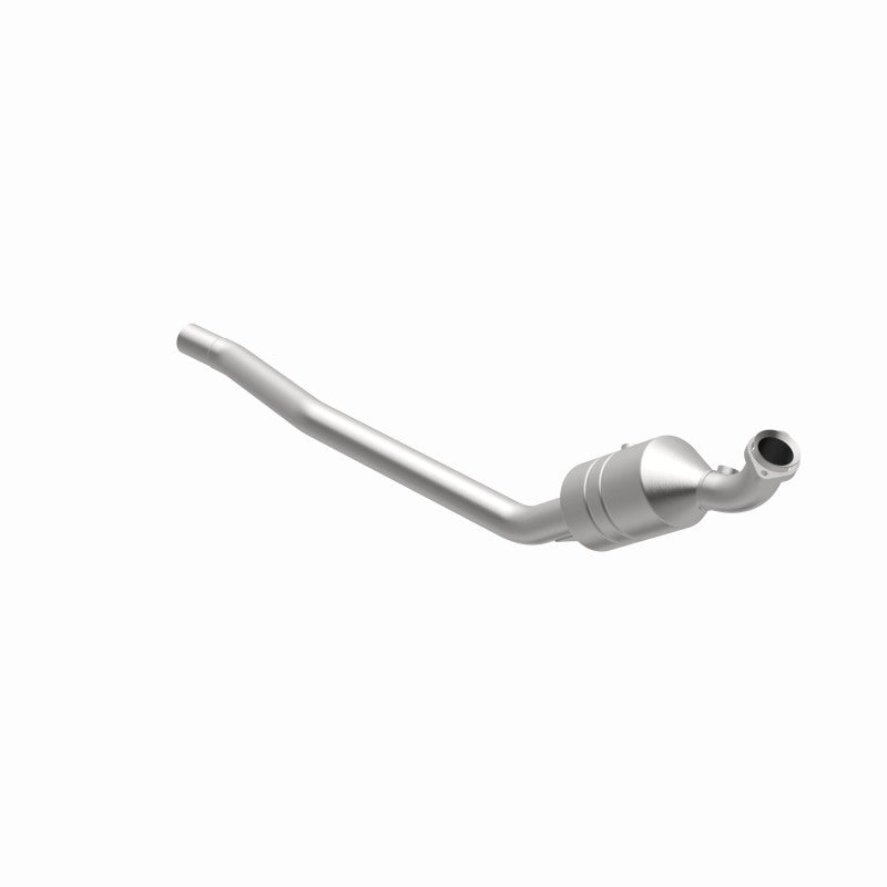 Magnaflow Conv DF 2006-2011 R350 3.5 L Underbody Magnaflow