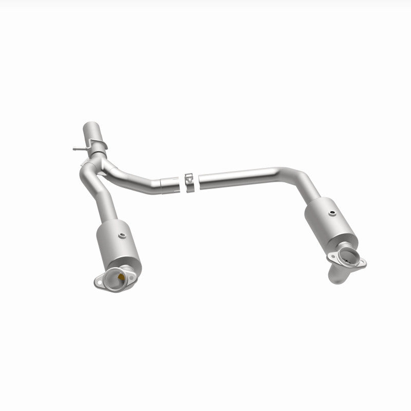 Magnaflow 09-13 Ford E-350 Super Duty V10 6.8 OEM Underbody Direct Fit Catalytic Converter Magnaflow