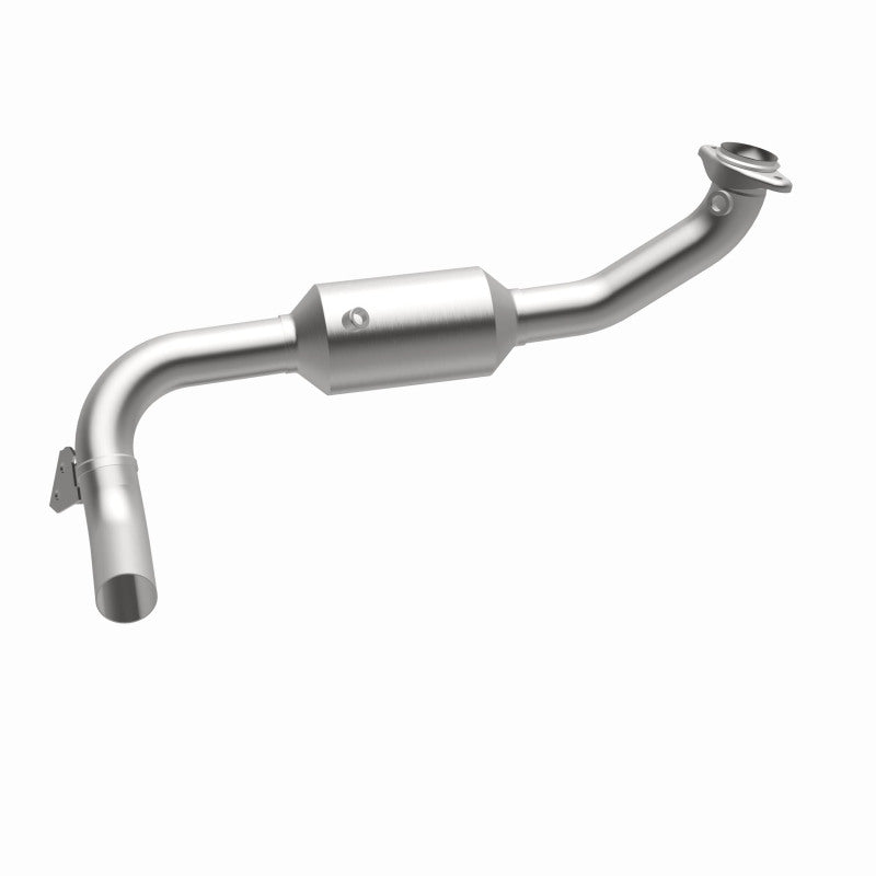 Magnaflow 2005 Lincoln Navigator 5.4L Direct Fit Converter Magnaflow