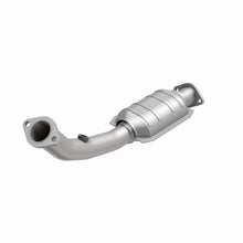 Load image into Gallery viewer, MagnaFlow Conv DF 96-98 Mazda Mpv Front 3.0L