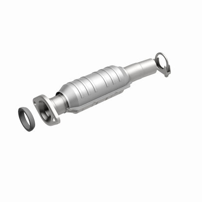 MagnaFlow Conv DF 04 Toyota Sienna 3.3L Magnaflow