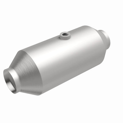 Magnaflow 2.50in. Uni. Ford 8617 Mid-Bed Series Direct Fit Converter Magnaflow