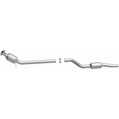 Magnaflow 12-14 C350 V6 3.5 OEM Underbody Direct Fit Converter Magnaflow