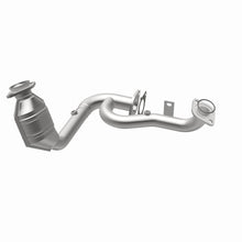 Load image into Gallery viewer, MagnaFlow Conv DF 00-03 Ford Taurus 3.0L