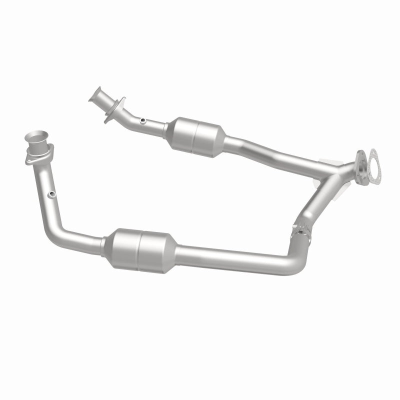 Magnaflow 2003 Ford E-350 Super Duty 5.4L Direct Fit Converter Magnaflow