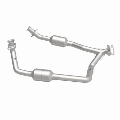 Magnaflow 2003 Ford E-350 Super Duty 5.4L Direct Fit Converter Magnaflow