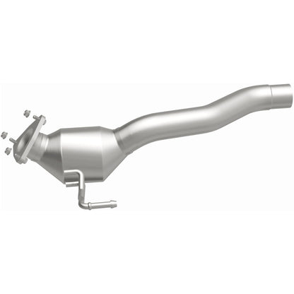 Magnaflow 04-06 Cayenne V8 4.5 OEM Underbody Direct Fit Converter Magnaflow