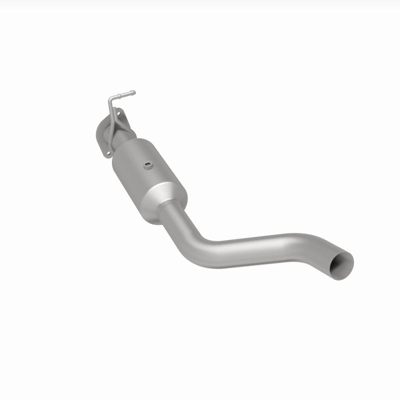 MagnaFlow 22-24 Ford F-650 V8 7.3L Underbody Direct Fit Catalytic Converter