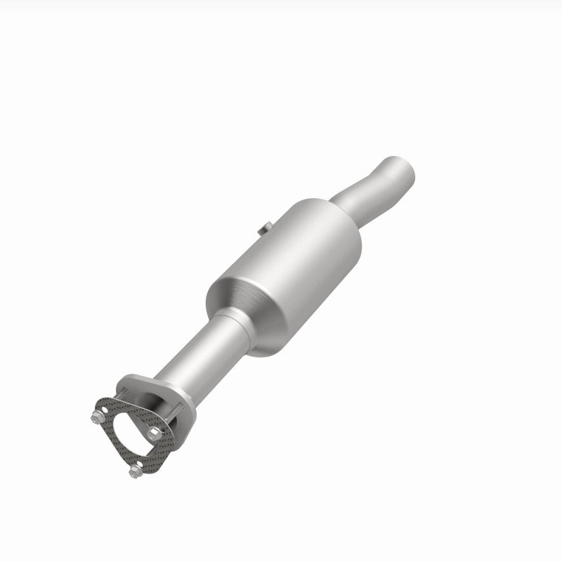 MagnaFlow 16-19 Ford E-450 Super Duty Base V10 6.8L Underbody Direct-Fit Catalytic Converter Magnaflow