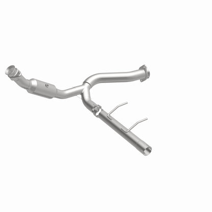 Magnaflow Conv DF 2007-2008 Ford Expedition/Navigator V8-5.4L Magnaflow