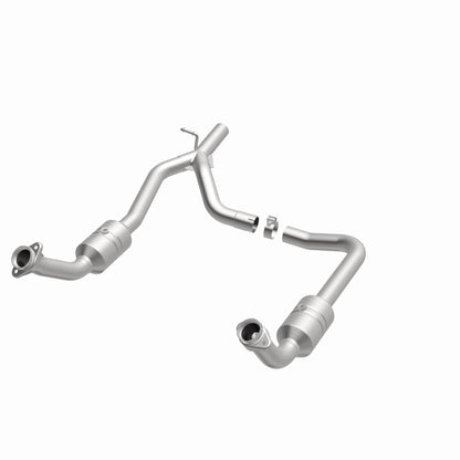 Magnaflow Conv DF 2009-2014 E-150 4.6 L Underbody Magnaflow