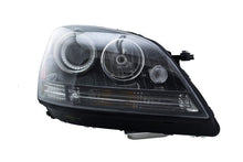 Load image into Gallery viewer, Hella 2006-2011 Mercedes-Benz ML320 Headlight Assembly