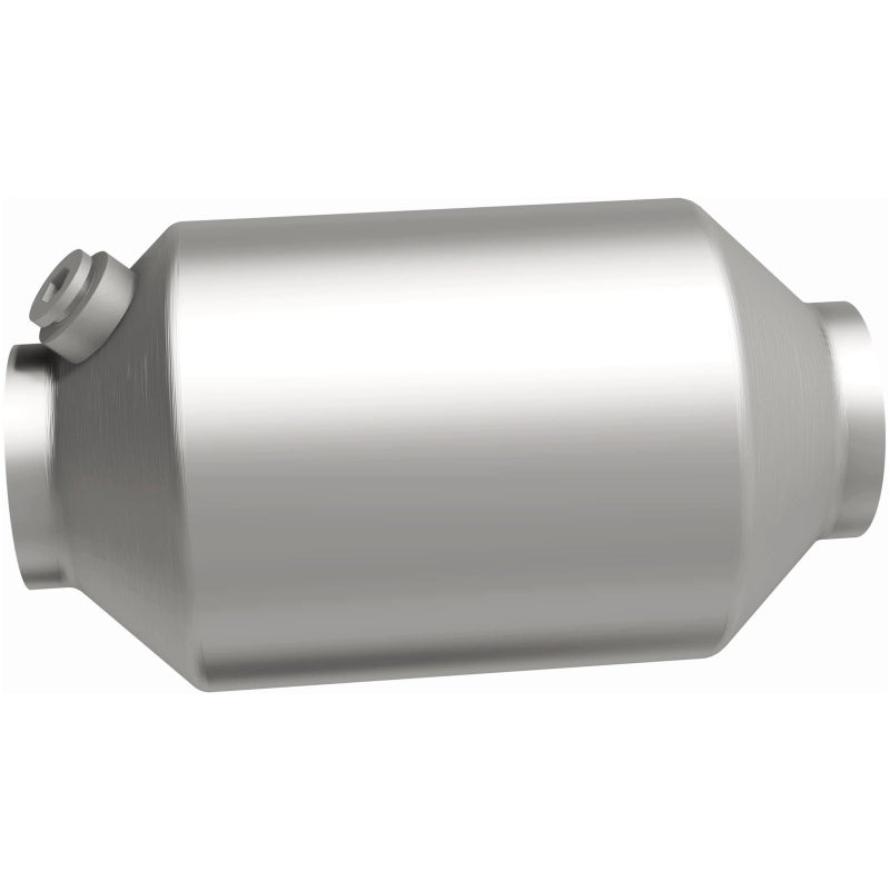 Magnaflow 2.25in. 1/O2 CC Spun OEM Universal Converter Magnaflow