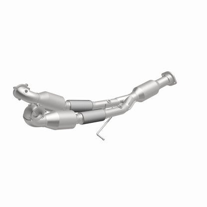 Magnaflow 02-05 S80 2.9 L Underbody Direct Fit Converter Magnaflow