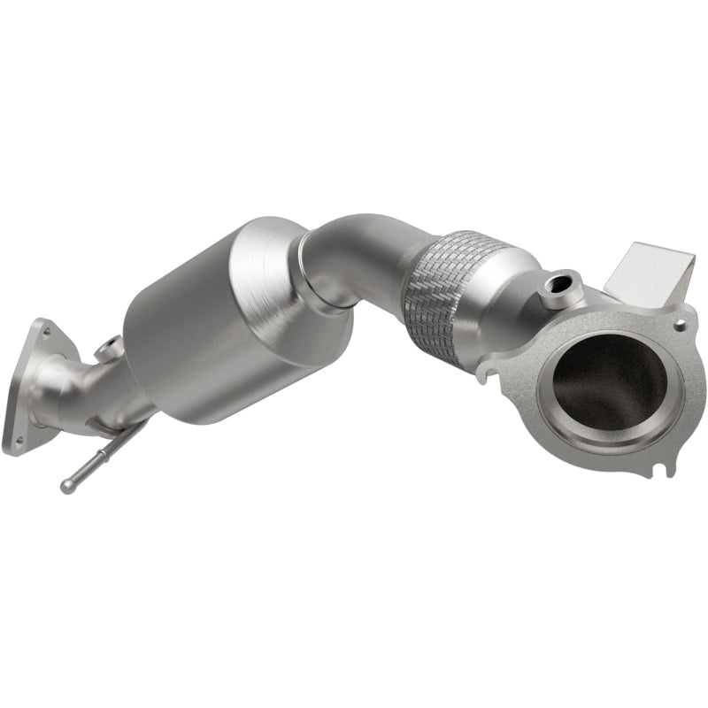 MagnaFlow 13-15 Land Rover LR2 2.0L CARB Compliant Direct Fit Catalytic Converter Magnaflow