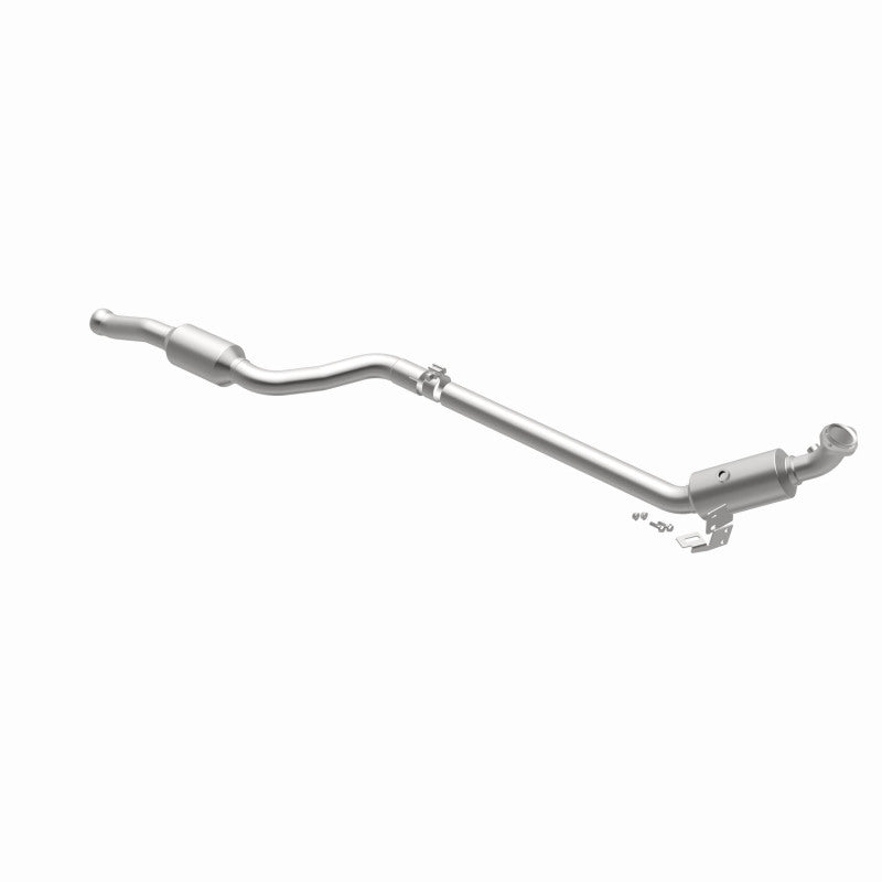 Magnaflow 12-16 E350 V6 3.5 OEM Underbody Direct Fit Converter Magnaflow