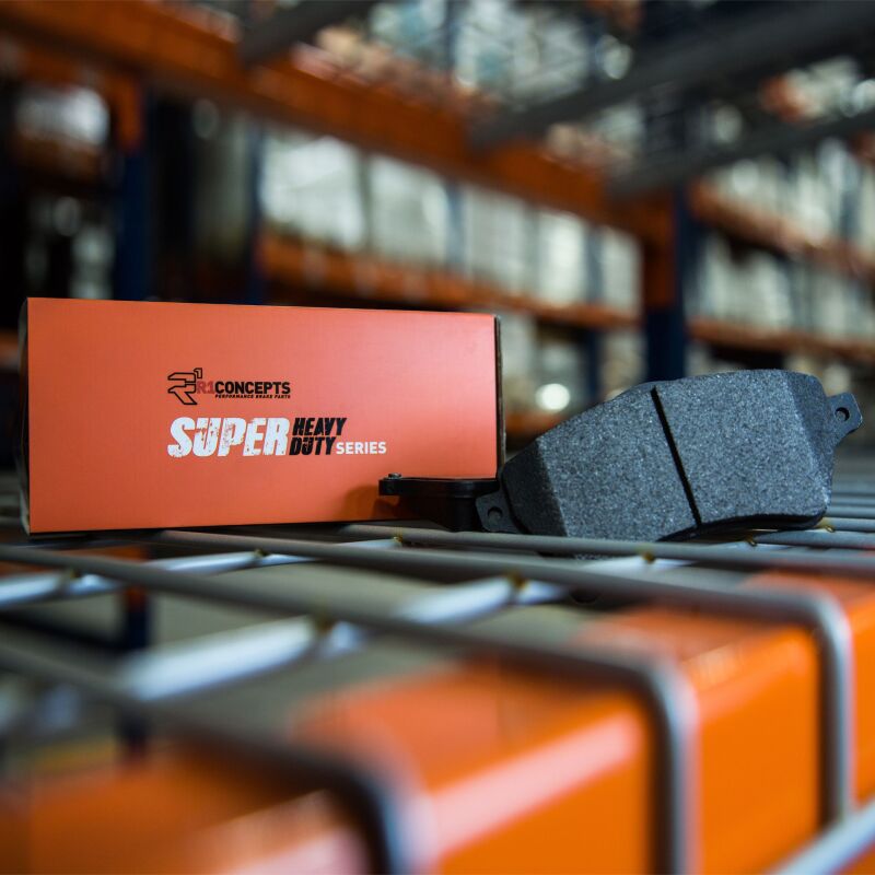 R1 06-26 Workhorse 500Lb GVw) Front Super Duty Brake Pads