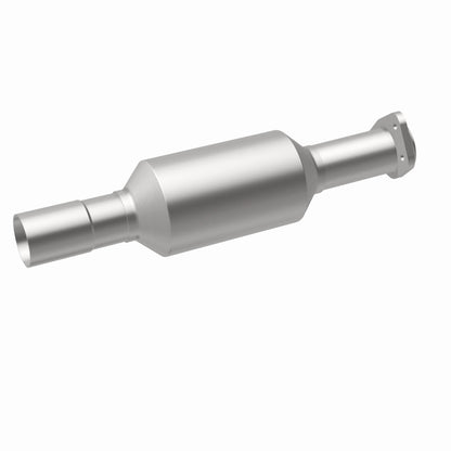 Magnaflow GM Passenger car CA Direct Fit Converter Magnaflow