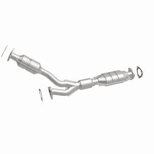 Load image into Gallery viewer, MagnaFlow Conv DF 00-03 Saturn LS Series/LW Series 3.0L Rear (49 State)