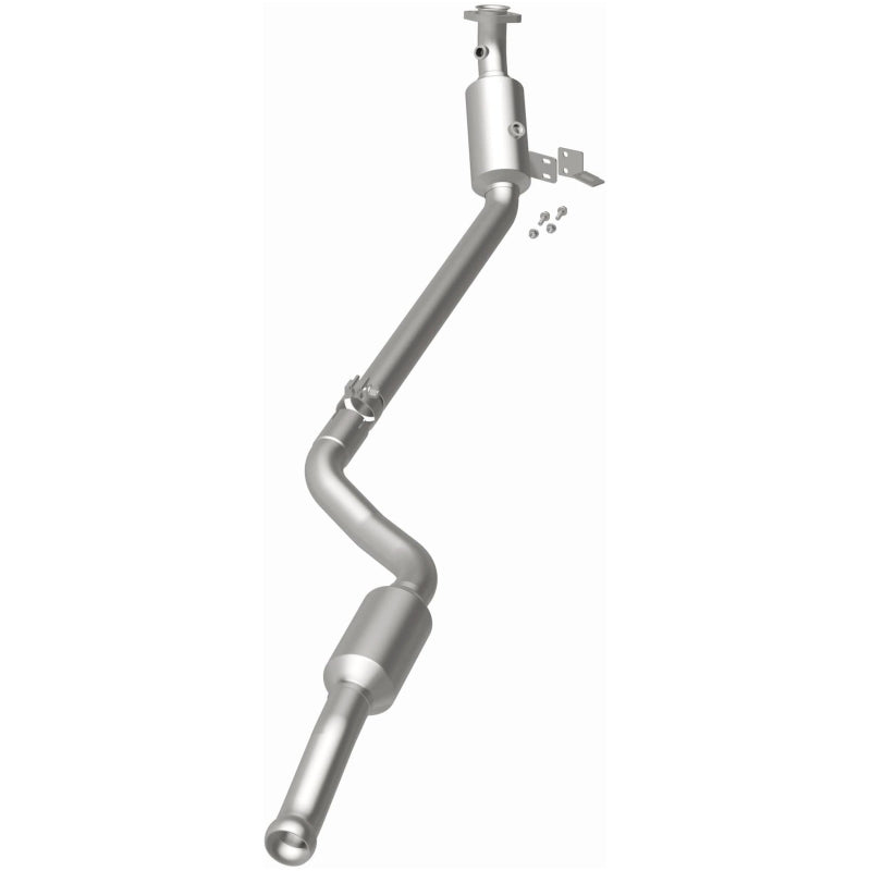 Magnaflow 12-16 E350 V6 3.5 OEM Underbody Direct Fit Converter Magnaflow