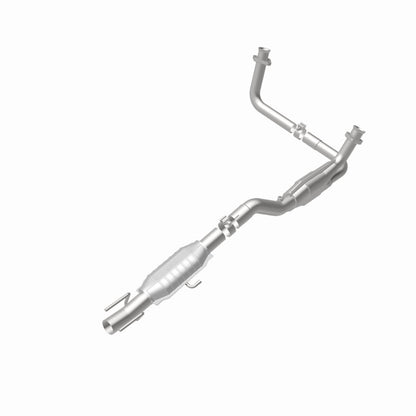 Magnaflow 92-95 Ford E-150 5.0L Direct Fit Converter Magnaflow