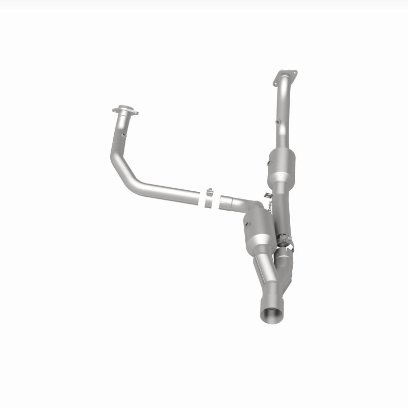 Magnaflow 14-18 2500 V8 6.4 OEM Underbody Direct Fit Converter Magnaflow