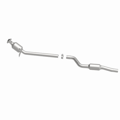 Magnaflow 12-14 C350 V6 3.5 OEM Underbody Direct Fit Converter Magnaflow