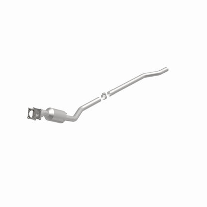 Magnaflow 01-03 Chrysler Town & Country 3.3L Direct Fit Converter Magnaflow