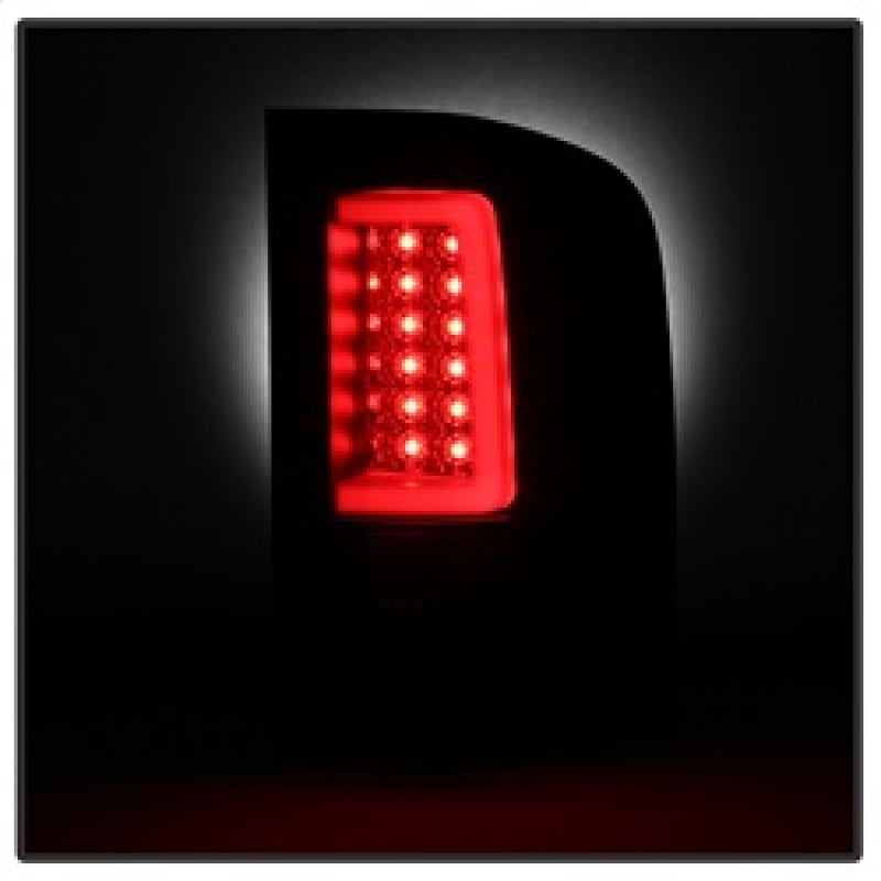 Spyder 07-13 Silverado (Will Not Work w/2010 921 Bulb)V3 Tail Lights Blk Smk ALT-YD-CS07V3-LBLED-BSM SPYDER